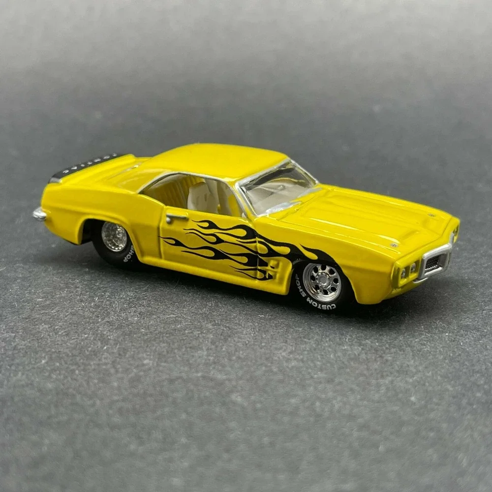 Maisto 1969 '69 Pontiac Firebird Car Yellow 1/64 All Stars Red 100 Rubber Slicks